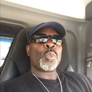 Meet your Posher, Randy